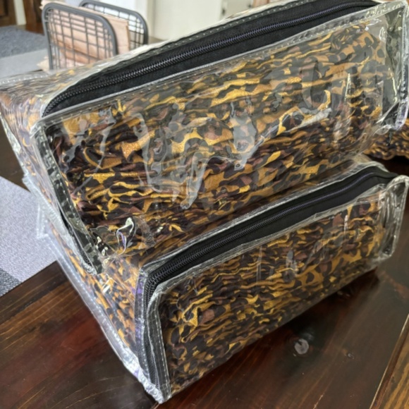 80 cloth napkins 100% cotton leopard cheetah print 18x18 inch - Picture 6 of 7